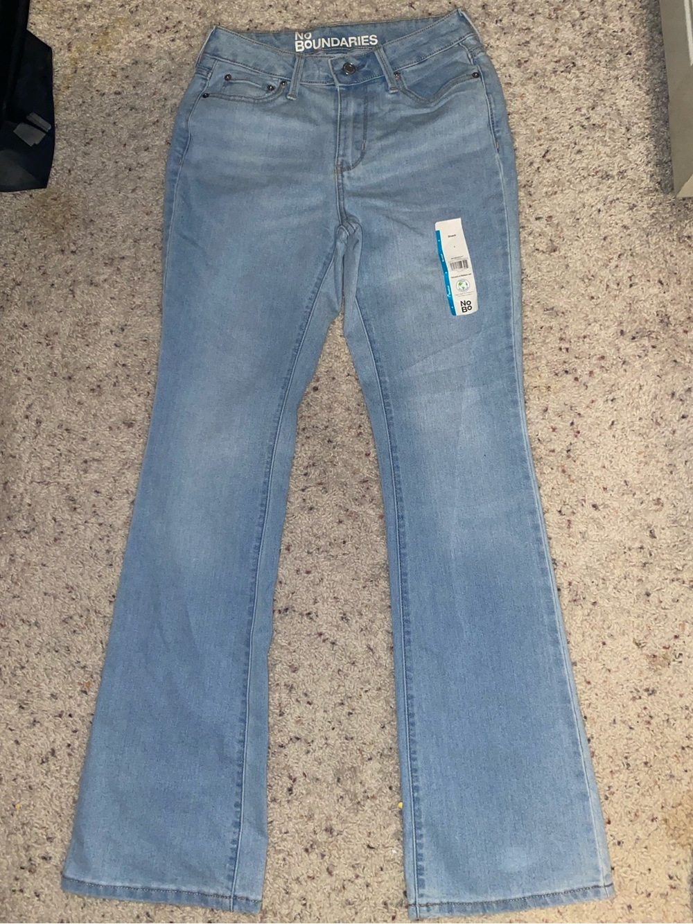 No Boundaries bootcut jeans